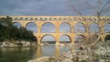 vue du Pont du Gard de face