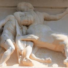 Parthénon, métope - Combat entre un Centaure et un Lapithe - Athènes - Y. Scolan